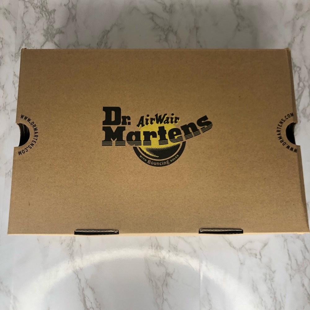 NWT Rare Dr. Doc Martens 1461 Amore Heart Leather Oxford Shoes Pink Size 10 - Picture 3 of 13